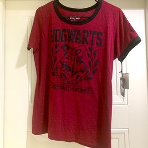 Kohls | Harry Potter - Hogwarts shirt - Large